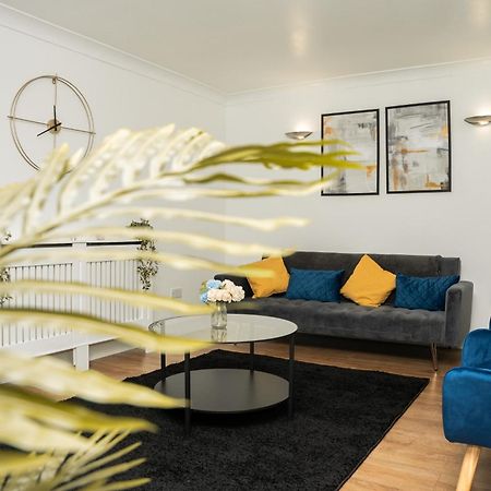 리즈 Stylish 3 Bed House With Free Parking 빌라 외부 사진