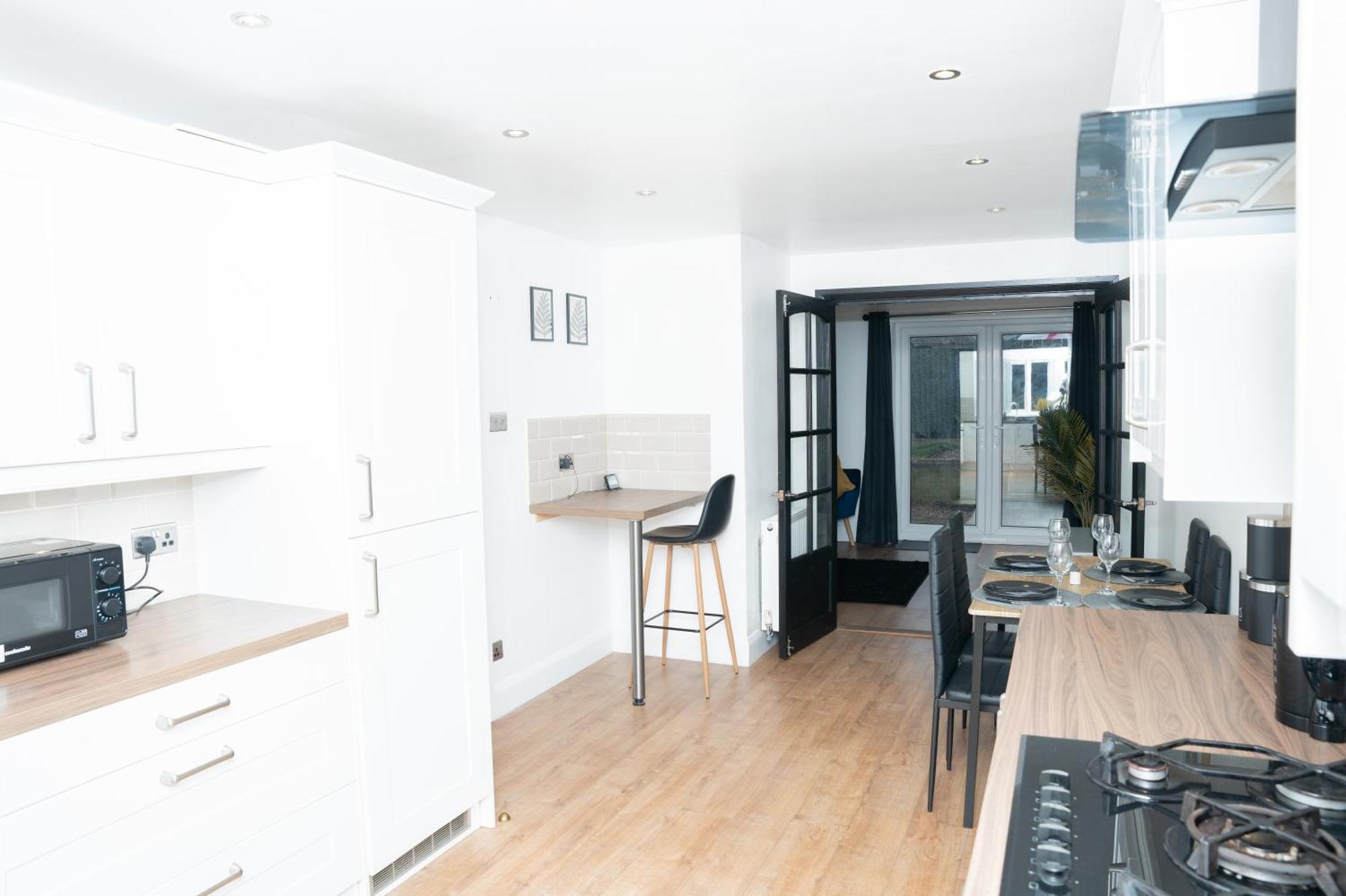 리즈 Stylish 3 Bed House With Free Parking 빌라 외부 사진
